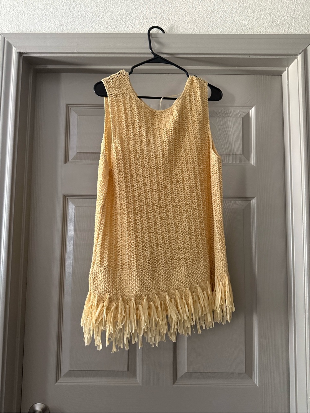 Ruby Rd. Cream Crochet Fringe Tank Top - Picture 3 of 4